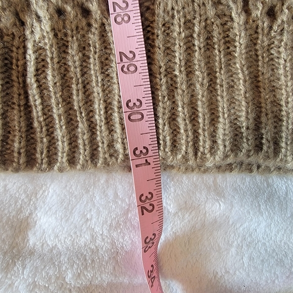 NWT John + Jenn Long Tan Beige Cable Knit Chunky Pullover Sweater Size M - Picture 11 of 11